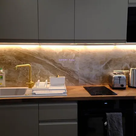 Апартаменты Mikestay Luxury - Place Monge